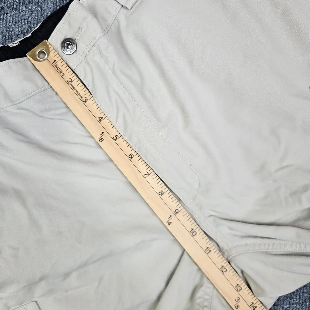 Duluth Trading Dry‎ On The Fly Cargo Shorts Men's 2XL Tan Khaki 11 Inseam READ